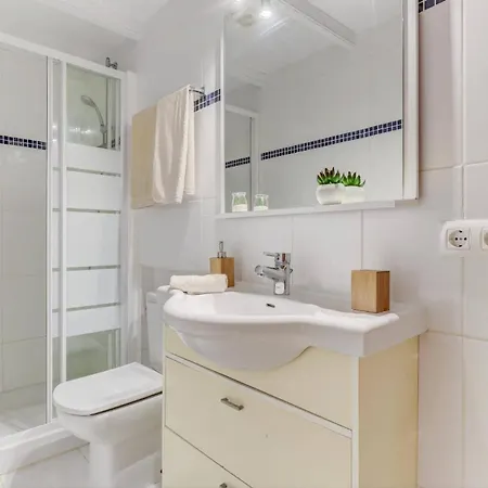 Trampsana By 포엔샤 항구